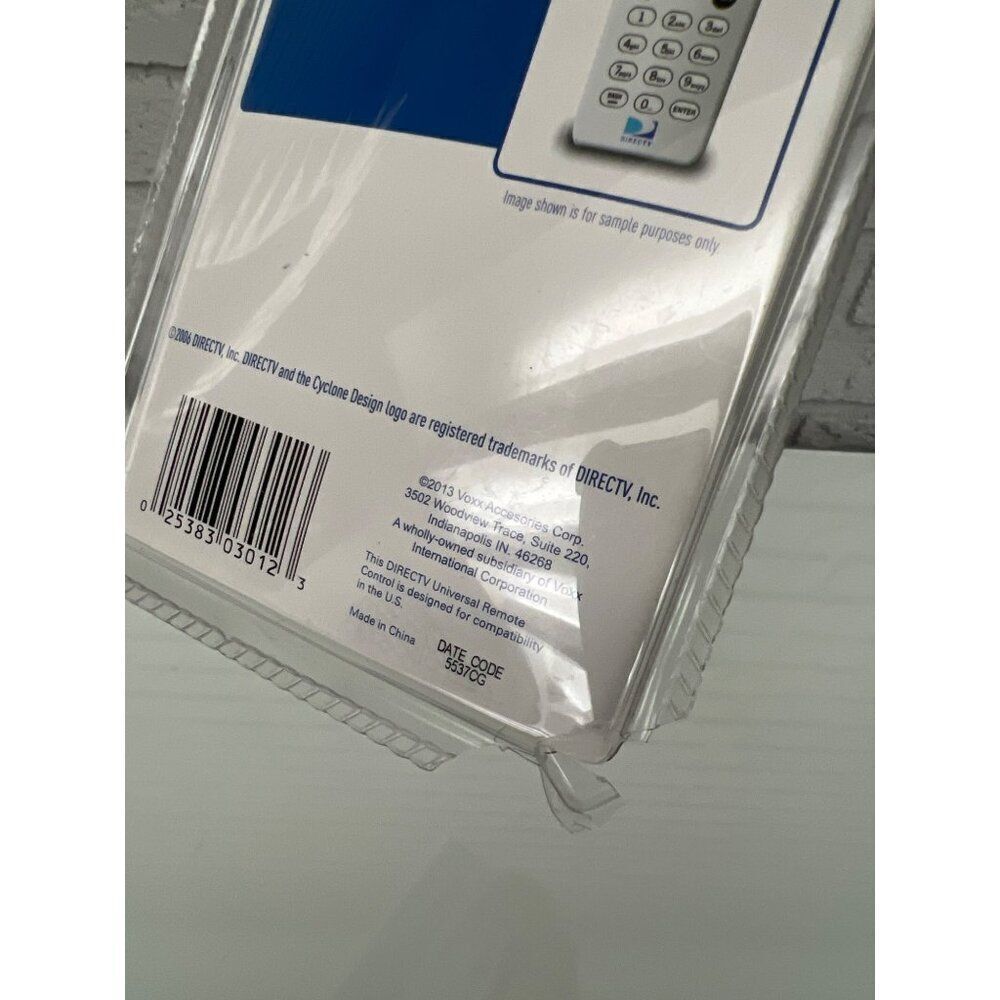 Direct TV Universal Remote RC 66 - Picture 3 of 4